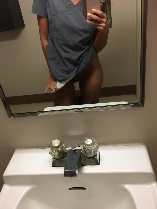 Don't tell my hot boss, part 2