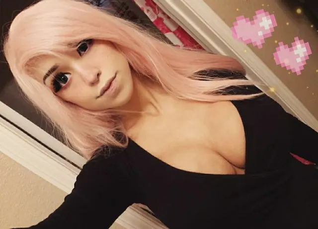 Ladies who aren't afraid to show off are by far the best