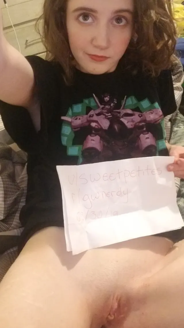 [nerdification] [f] how did i not know about this sub sooner 😭