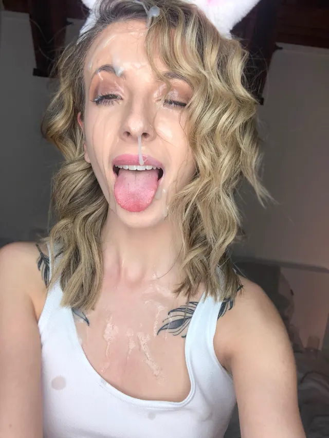 Easter bunny got a facial 🐰