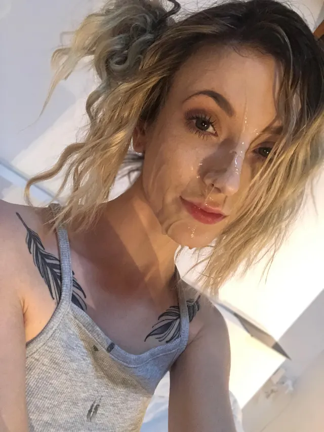 Bad quality pic, good quality cumshot ;) [oc]