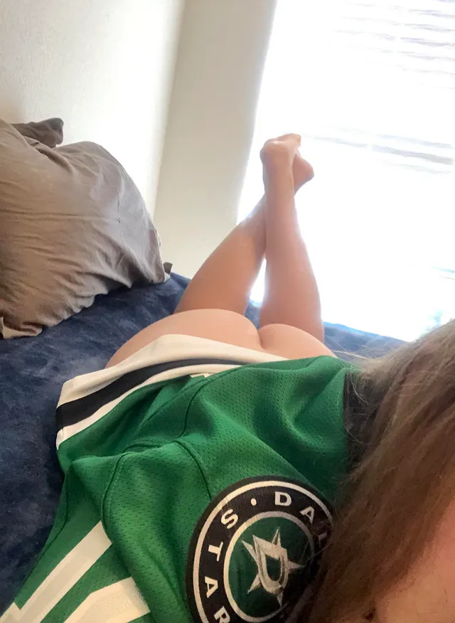 So happy that hockey is back in [f]ull swing🏒⭐️