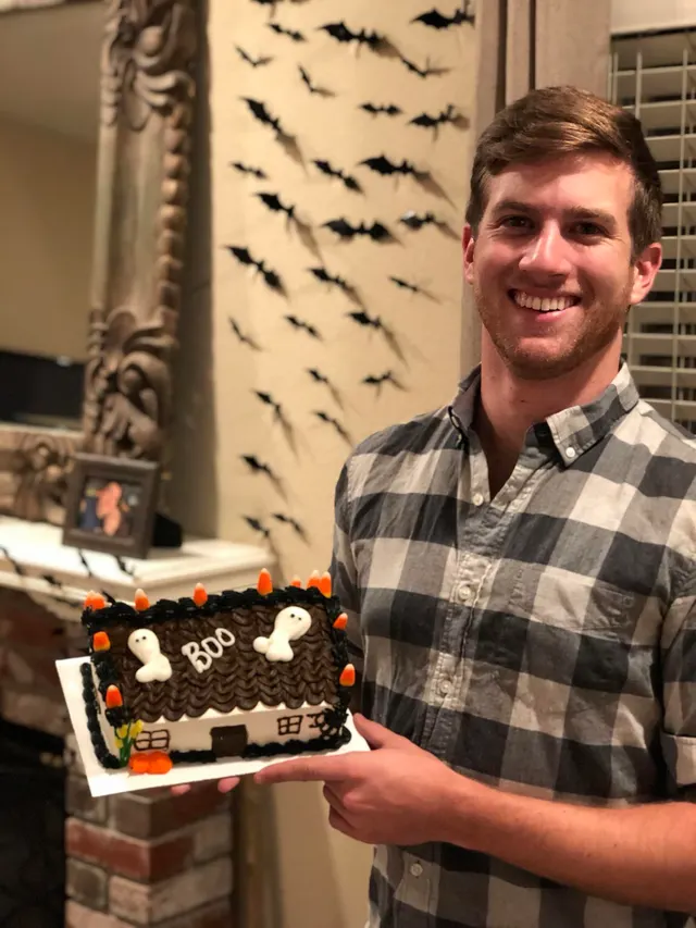 Early bday celebration feat my two favorite things: friggen’ bats and haunted houses