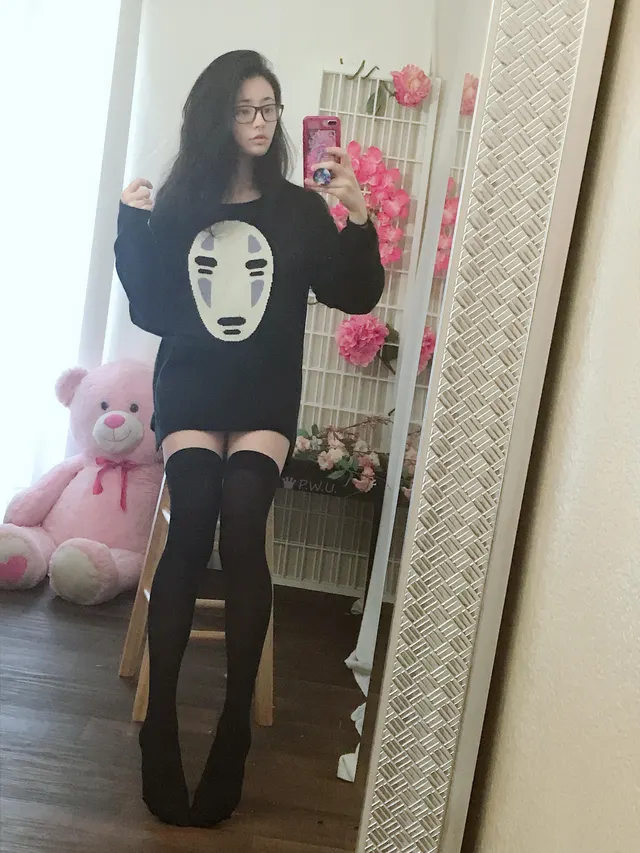 (c" ತ,_ತ) I just wanna go Outside