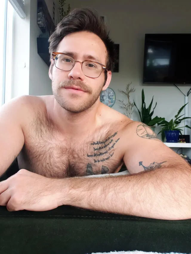 Serving bed head realness