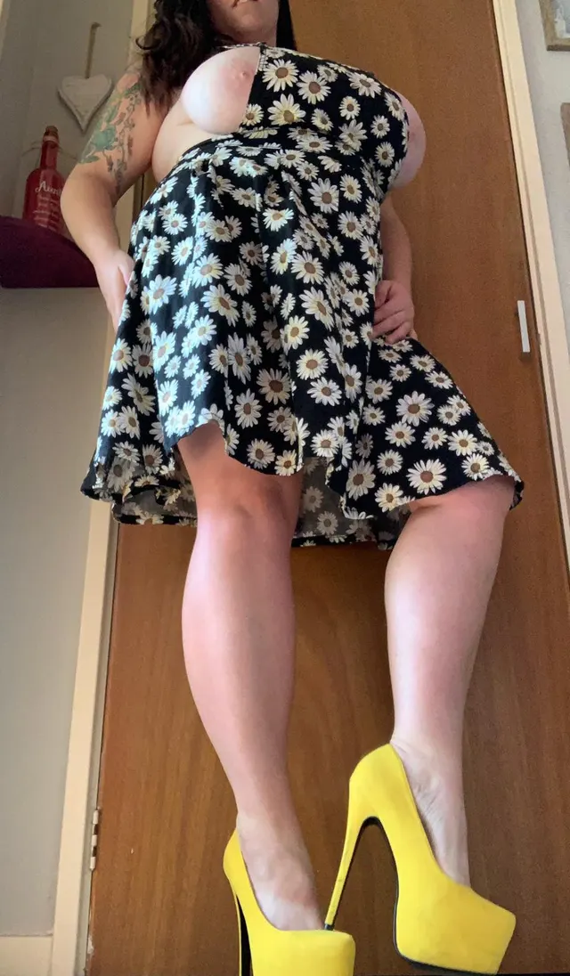 I seem to be falling out 😈