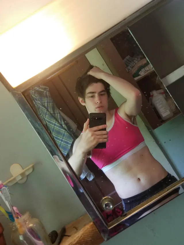 Any love for a trans girl out here? Reddit hasn't been great to me