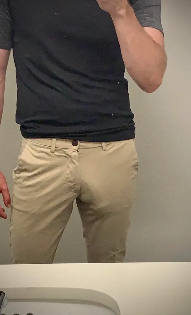 Back at work, freeballing in protest (22)