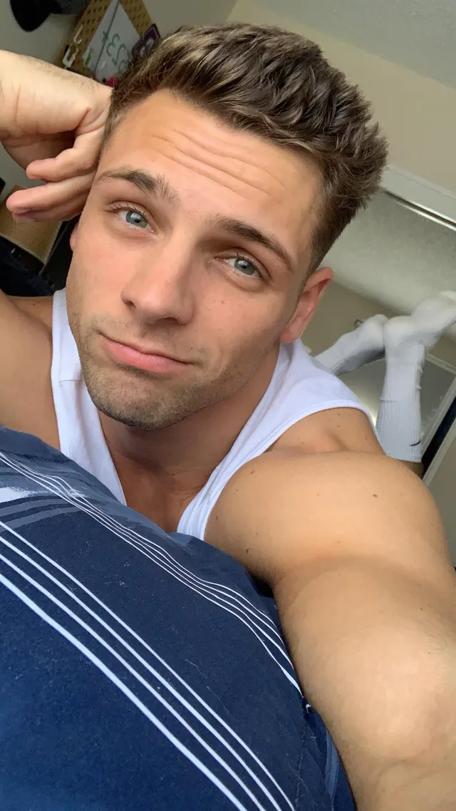 Just discovered this sub. Saying hi!