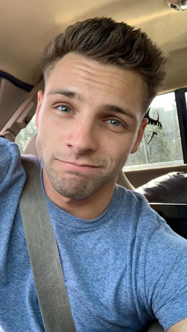 Love the positivity and acceptance in this sub. Never fails to bring a smile to my face :)