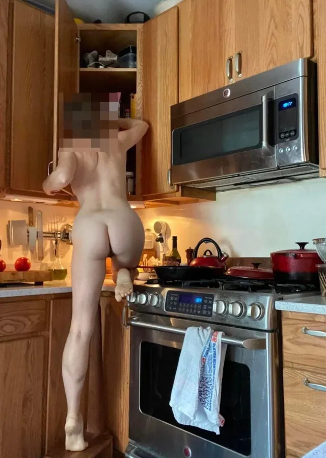 I’m a Mom of 3 girls but don’t worry I’m still gay af <3 (39)