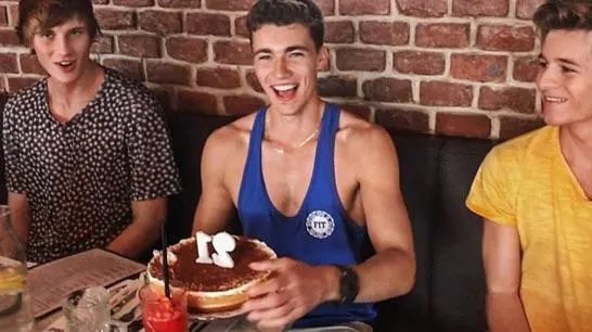 Bruce Querelle turns 21 ...