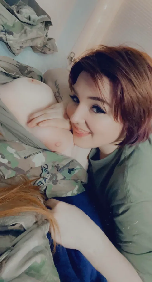 How do you celebrate a 3-day? 💦