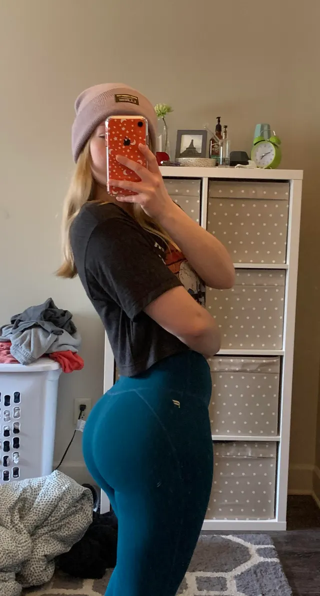 Booty gains, or is it just the leggings?