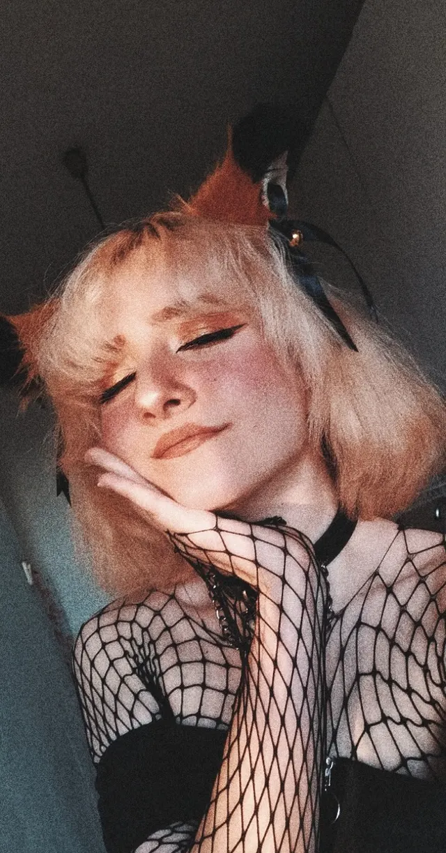 I will be your little foxgirl if you want 🦊