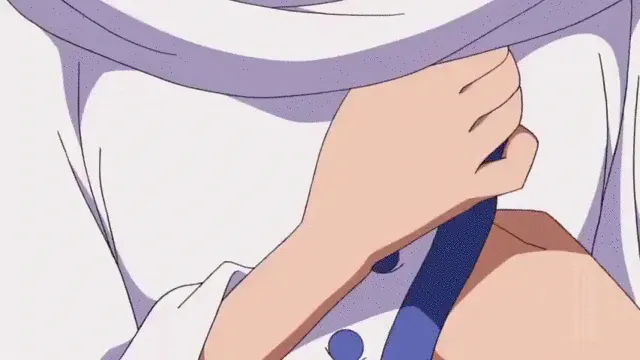 Nami showing her boobw