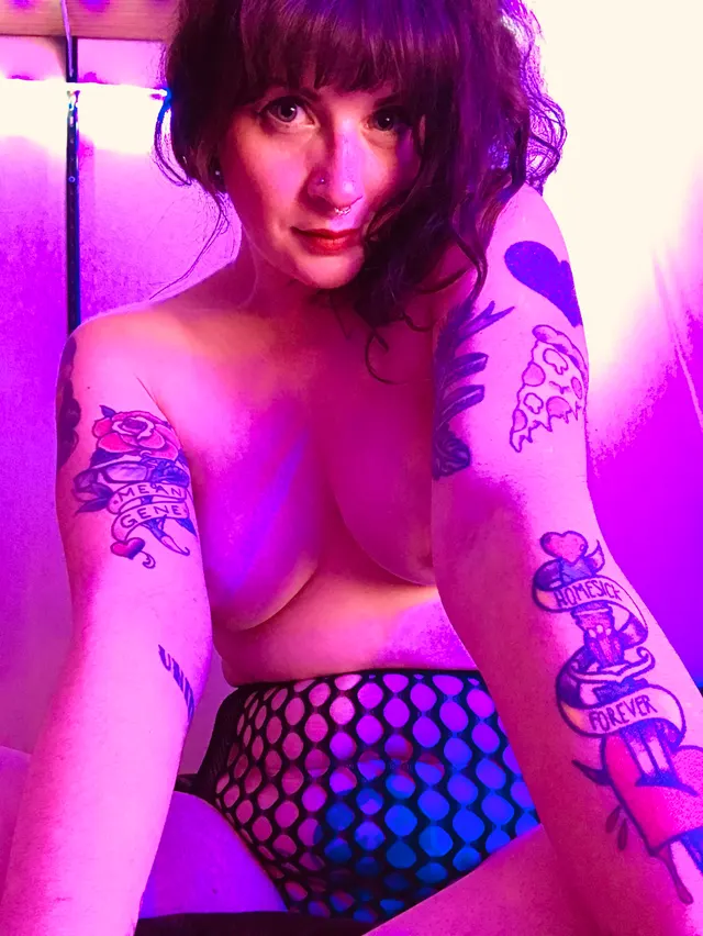 Cum in my bangs 😉