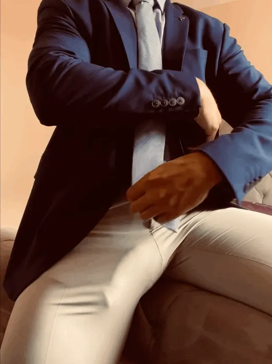 Would you be distracted?