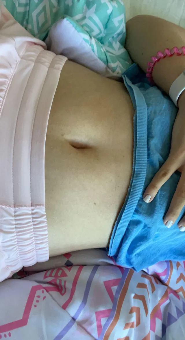 I have some freckles on my bellybutton, I hope you don’t mind [22F]