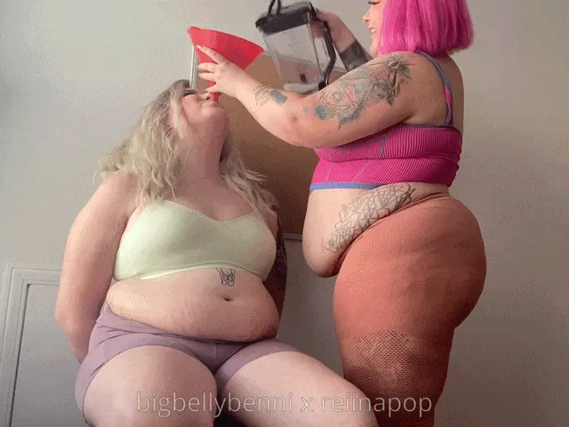 Funnel Feeding w/ Reiinapop :3