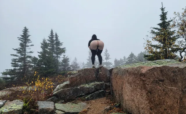 Too foggy to see anything, so here's my ass. 🤣