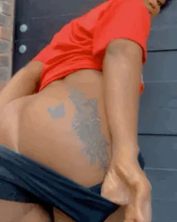 Only react if I can send you FREE nudes