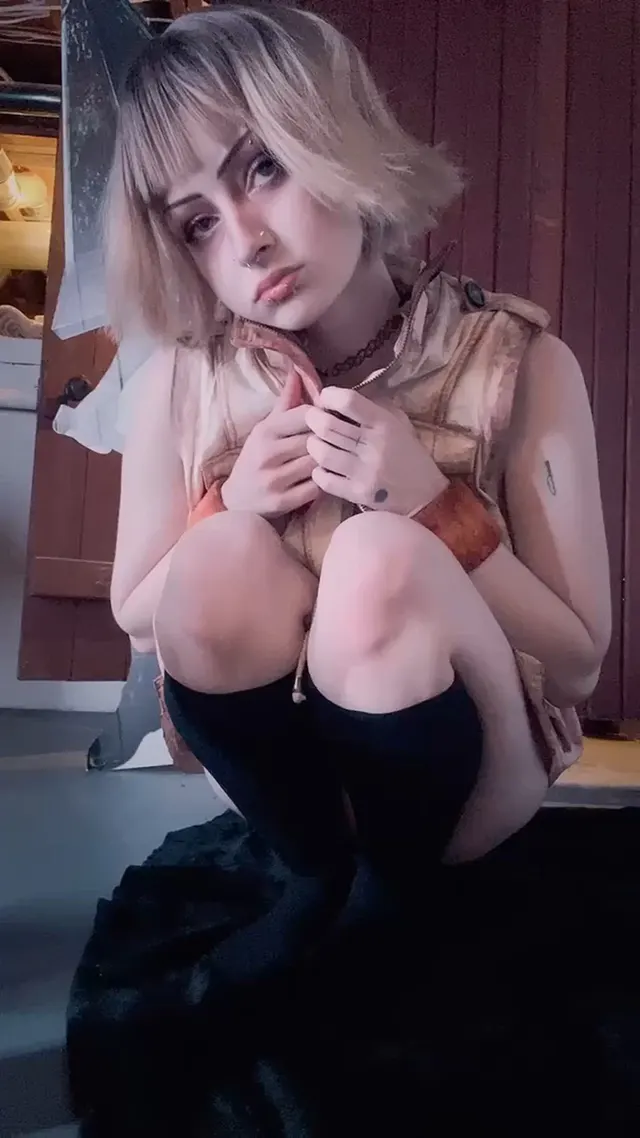 heather mason from silent hill by lonelyypluto