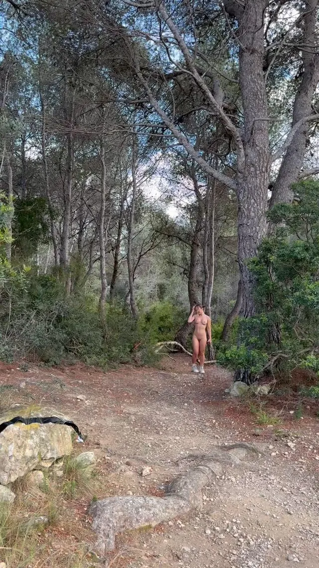 The dress code was “nude & naughty”