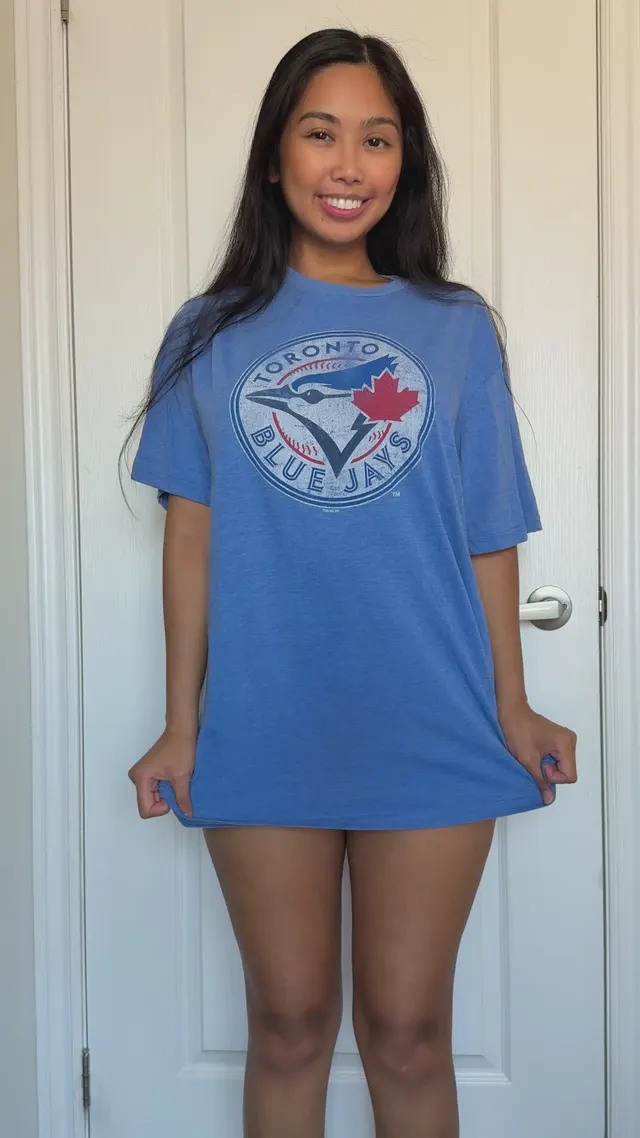 32, Filipina-Canadian, MILF