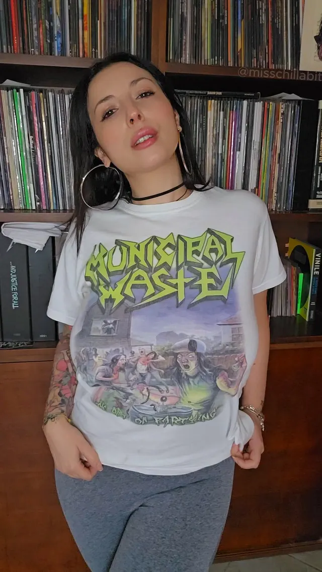 The art of dropping (since you liked my pics, here's the video)