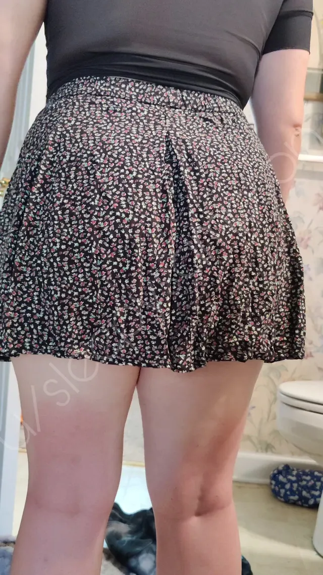 No panties allowed on date night [oc]