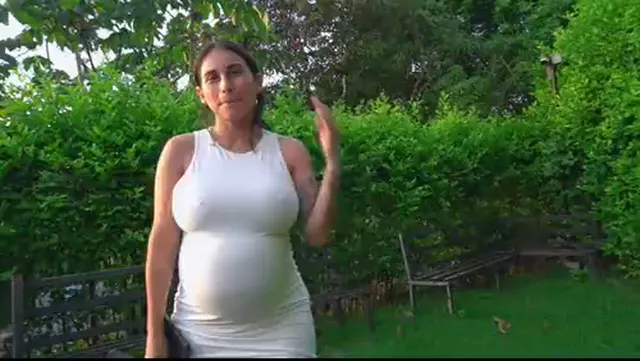 PREGNANT WOMAN TO USE AN ANAL PLUG 15min1080p