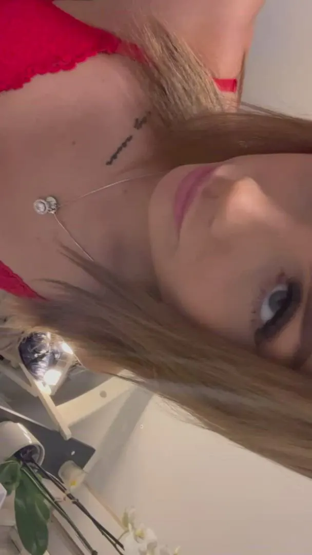 Gillar ni mig 💋 vem vill ha överraskning i DM💋