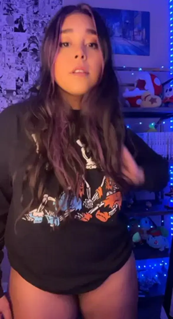 Can my smile convince you to fuck me?