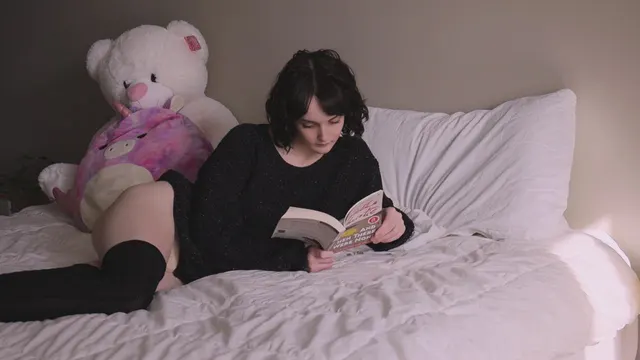 Even nerdy girls enjoy getting fucked 