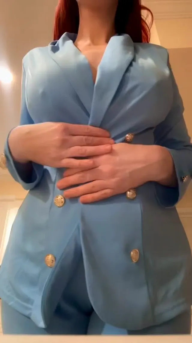 Revealing my naked DDD under my work blazer