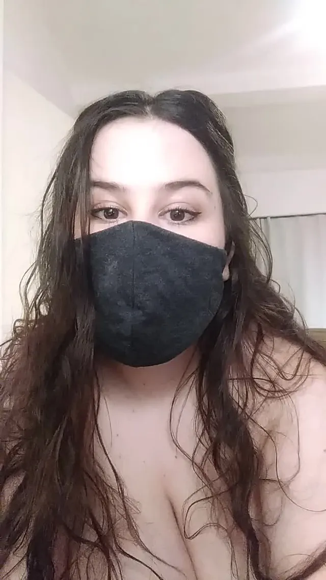 stay safe by staying in bed all day with me 😌