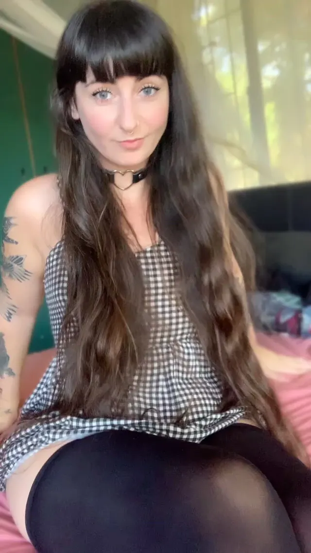 If I could just rest my long legs on your shoulders… [f]