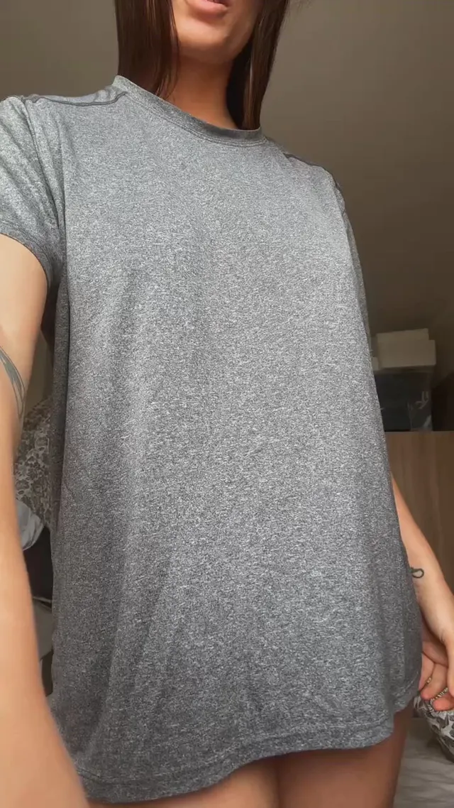 Cute natural and soft italian girl :)