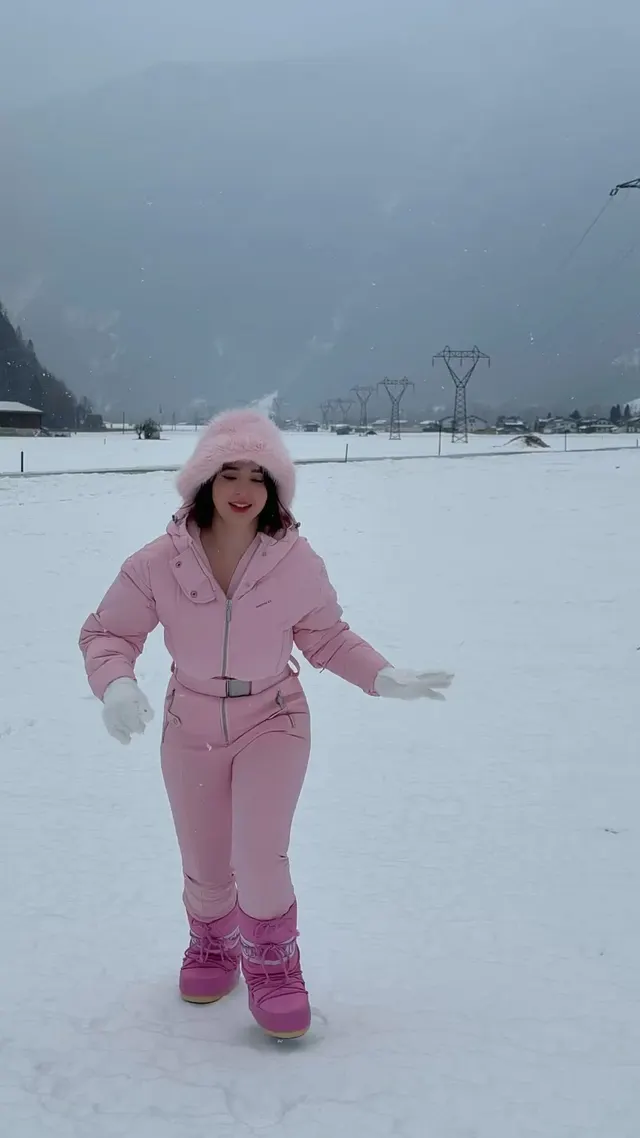 Ir was so cold to my boobs [reveal]