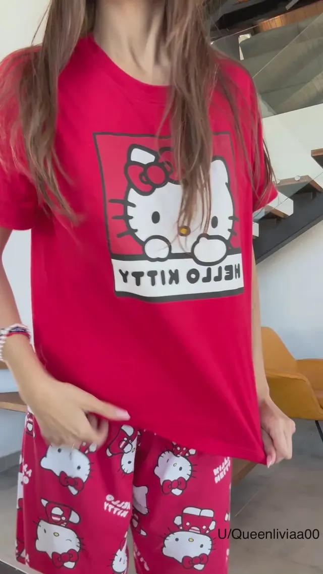 24 years old and i still love hello kitty