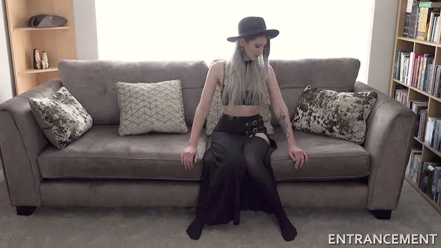 Morticia Entranced RedGifs Teaser