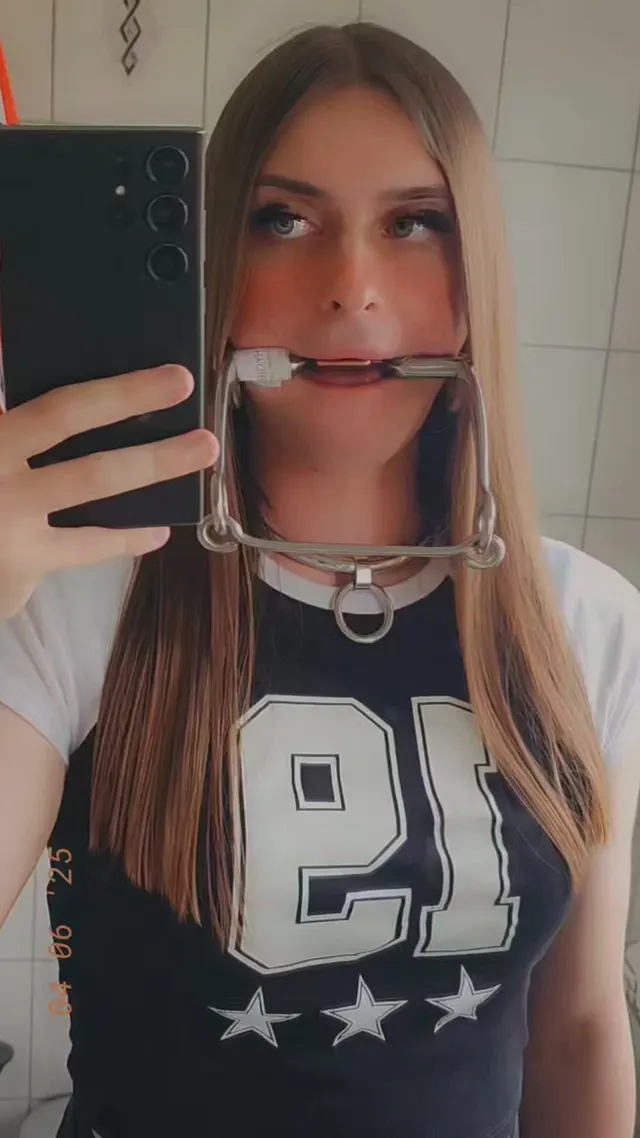 Cause real ponys have to wear bits !