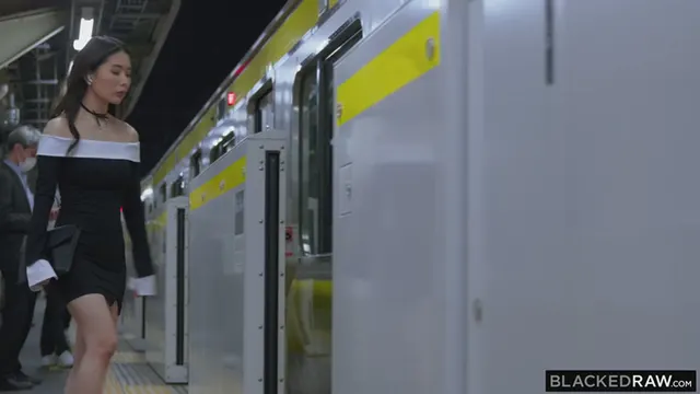 Slutty Japanese hottie wants his BBC