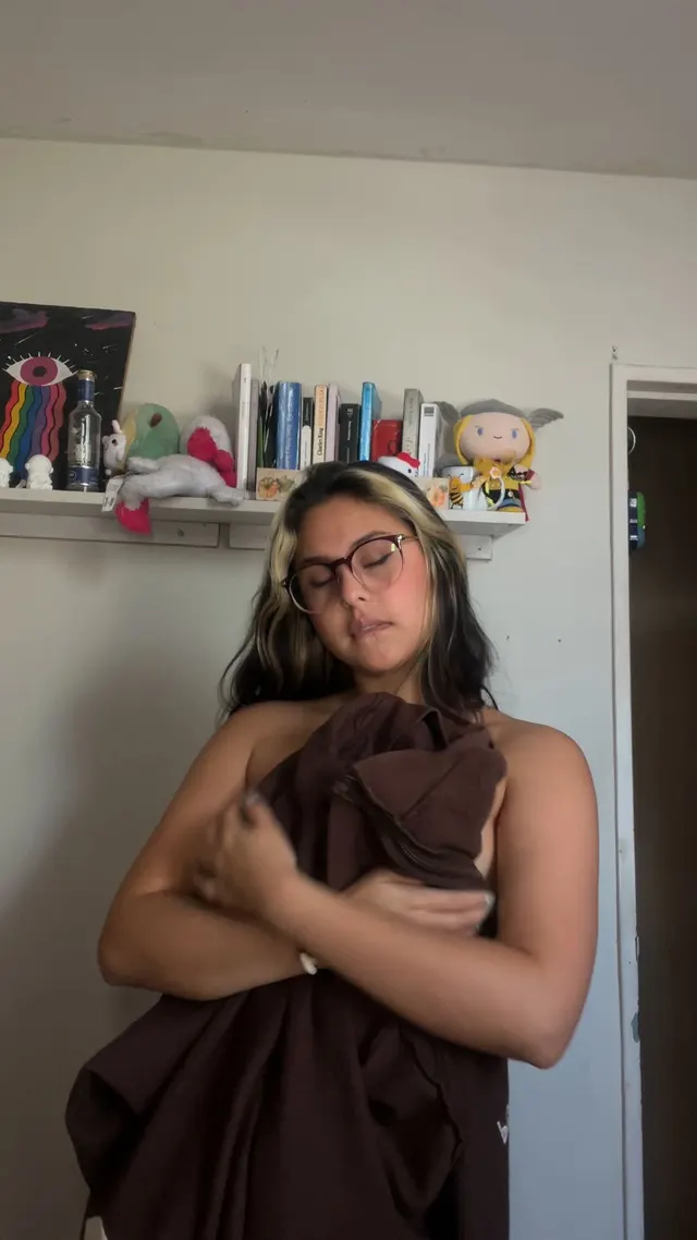 I hear you guys love natural boobs… lucky for you, these are all mine