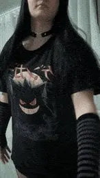 A little tease in my Gengar shirt