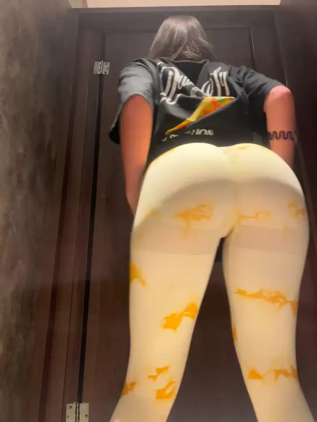 i love the gym bathroom