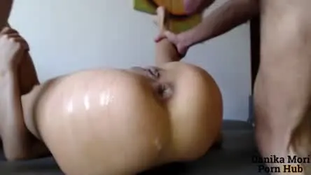 Nice gape while she sucks his dirty cock