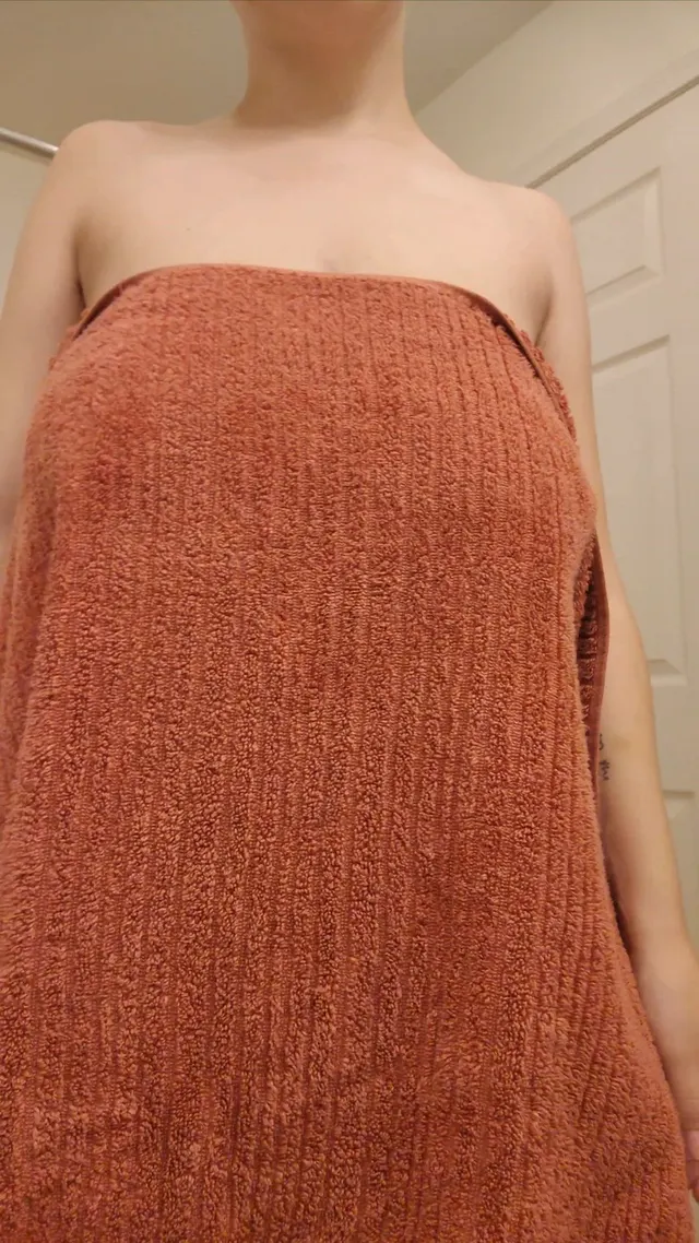 My mom boobs are saggy, if you like that you might like that my tummy is a little saggy too