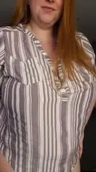 I love showing off my boobs 😜😈